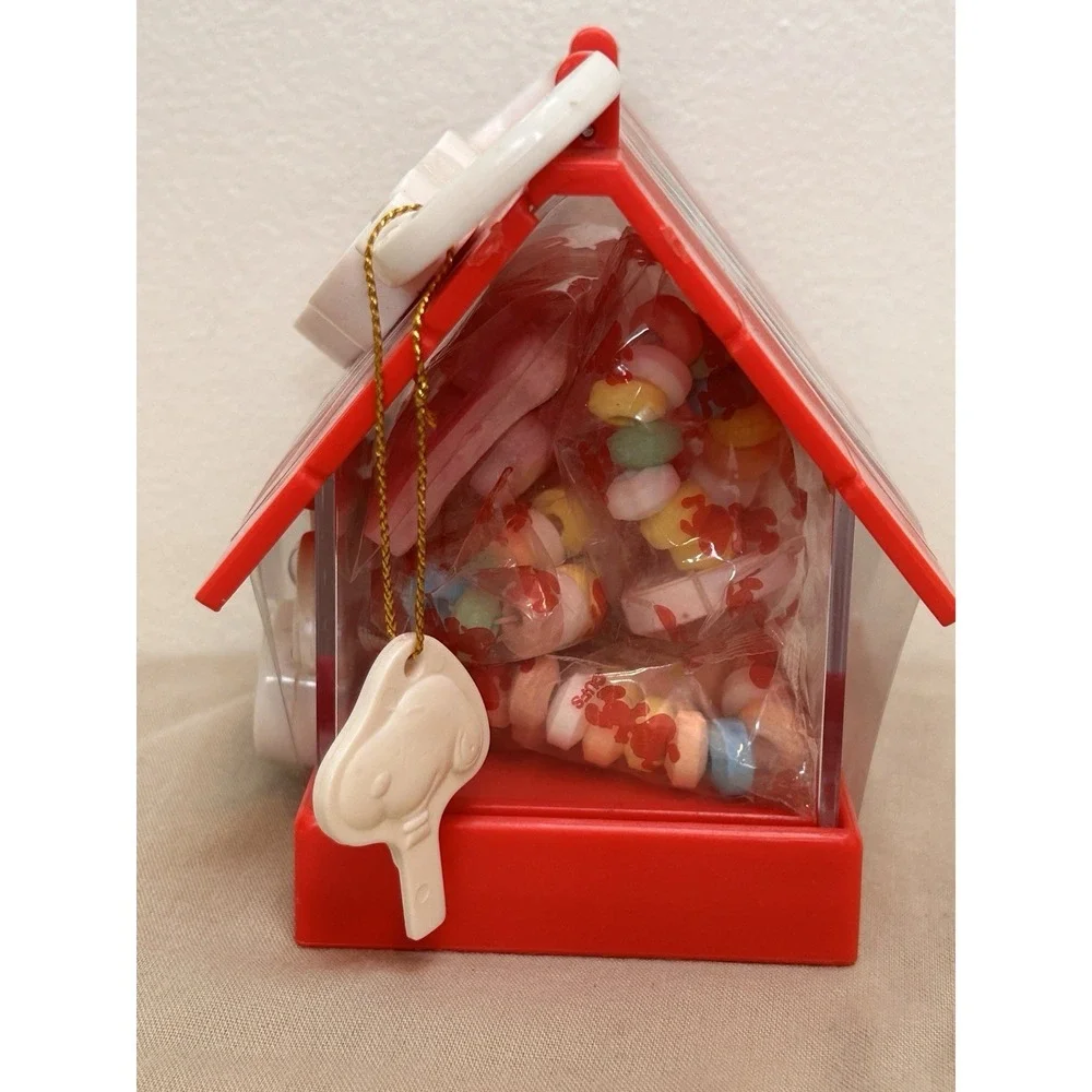 Rare Snoopy Tart Candy Dog House manufactured by Galerie 2010 Sealed